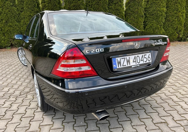 Mercedes-Benz Klasa C cena 22900 przebieg: 195777, rok produkcji 2005 z Krynki małe 529
